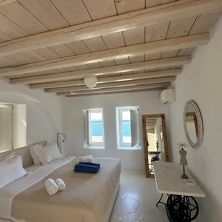 فندق White Rock & Houlakia (Mykonos)