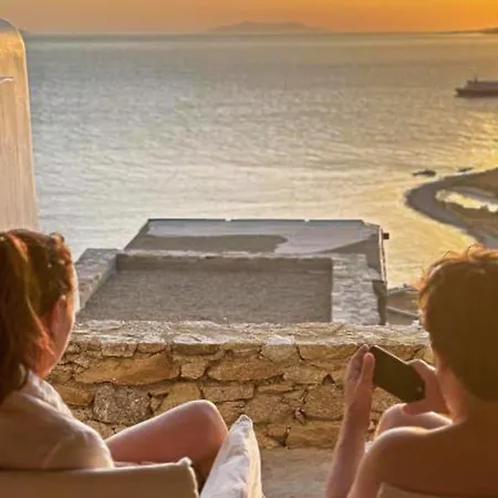 White Rock & فندق *