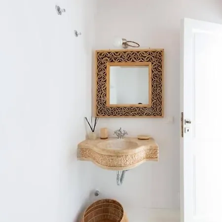 فندق White Rock & *