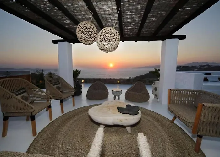 White Rock & Houlakia (Mykonos)