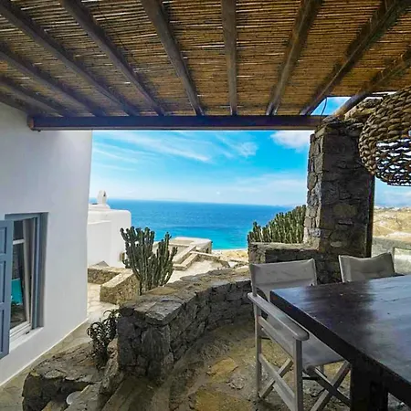 Ξενοδοχείο White Rock & *