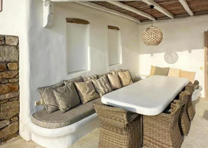 White Rock & 酒店 *