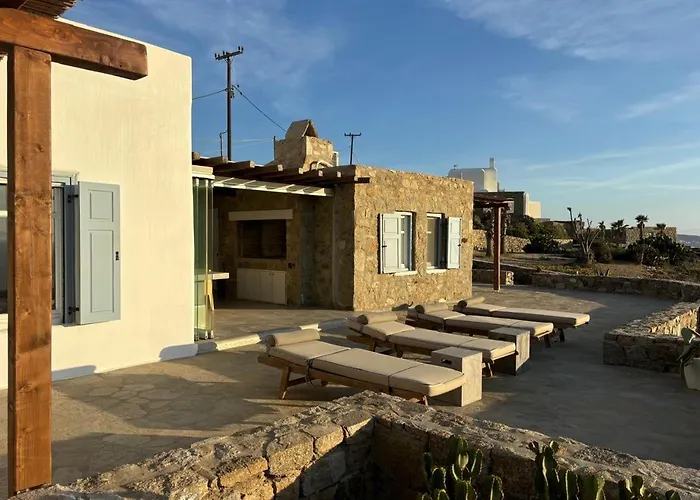 White Rock & * Houlakia (Mykonos)